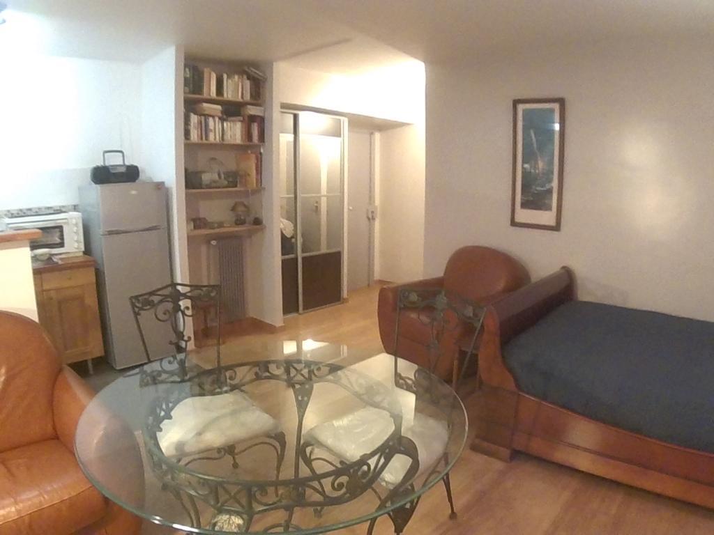 Alibert1Er Apartment Париж Екстериор снимка