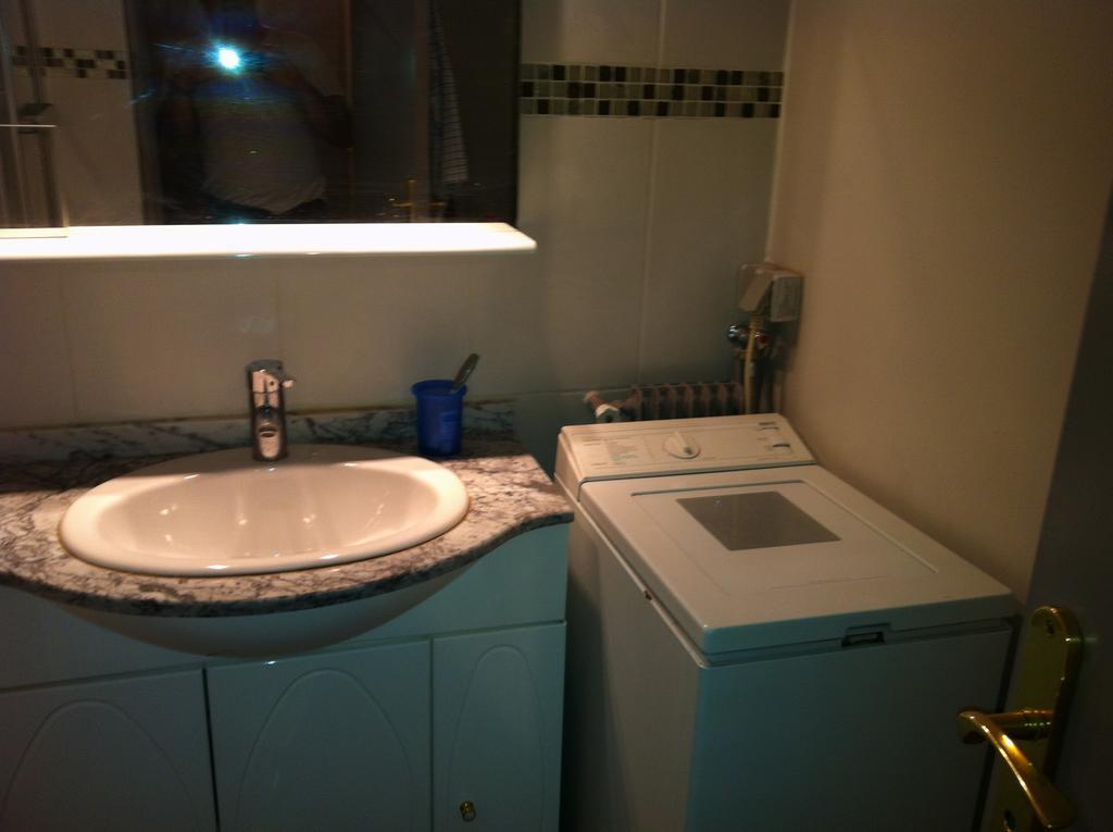 Alibert1Er Apartment Париж Екстериор снимка